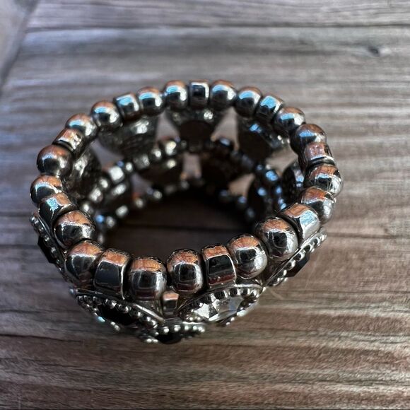 Silver Tone Black Stone Cubic Stretch Elastic Ring Size 8 - Picture 7 of 10